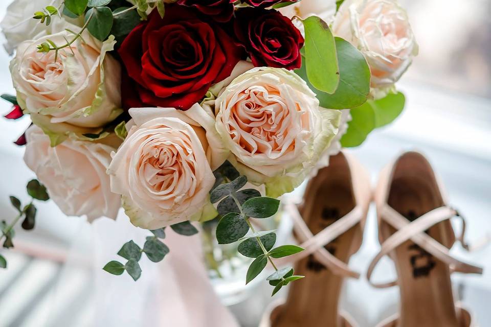 Cigar box centrepiece