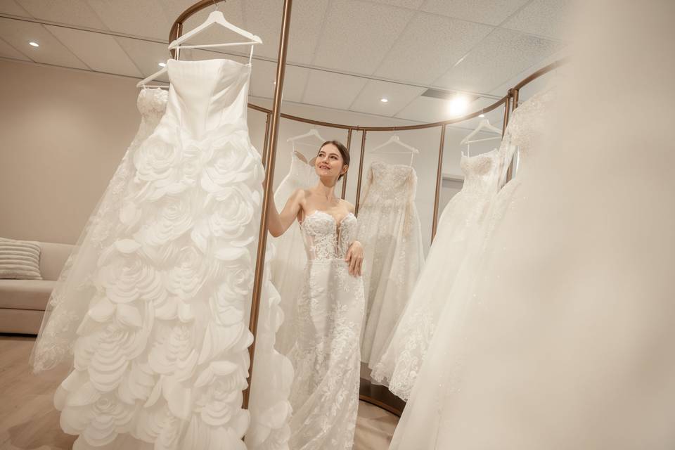 Luxury bridal gown toronto