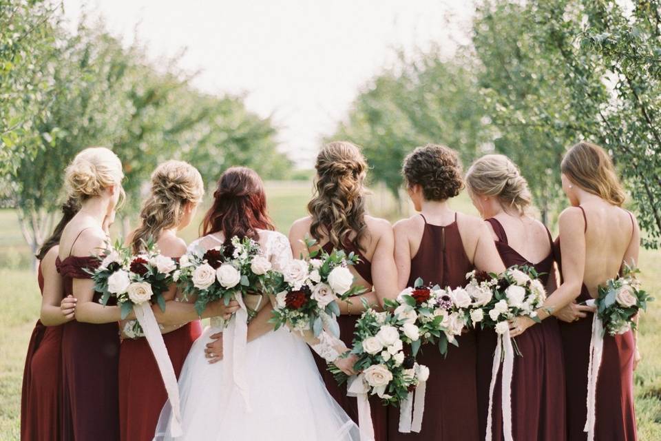 Bridal party blooms