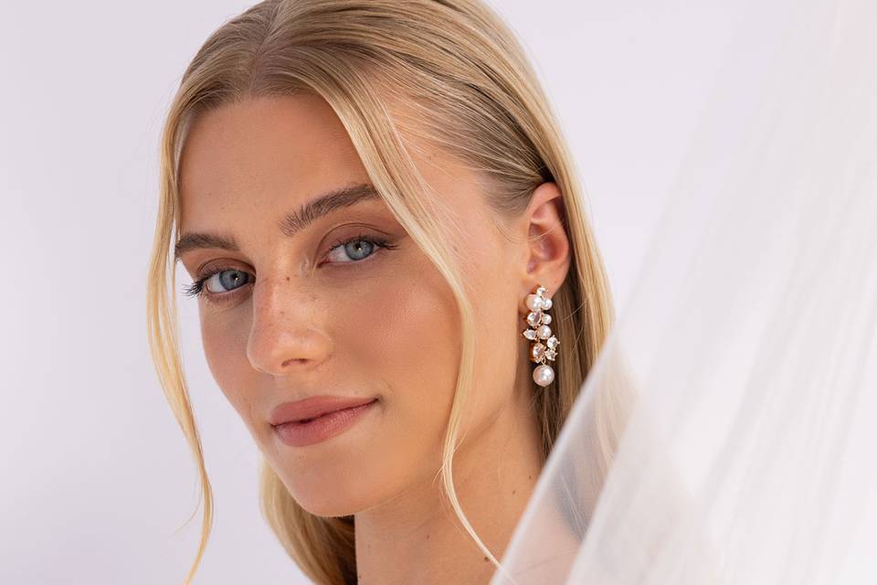 Serena Earrings & Drew Necklac