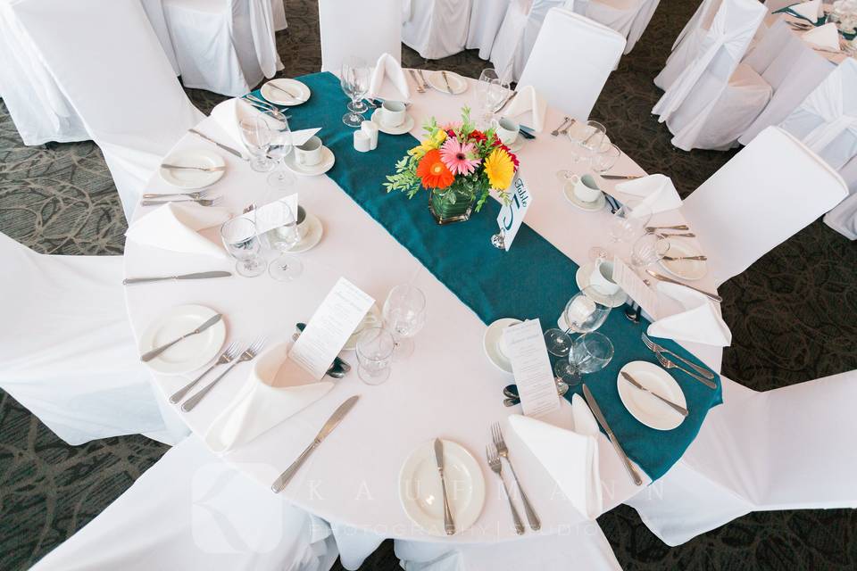 Grandview Table Setting