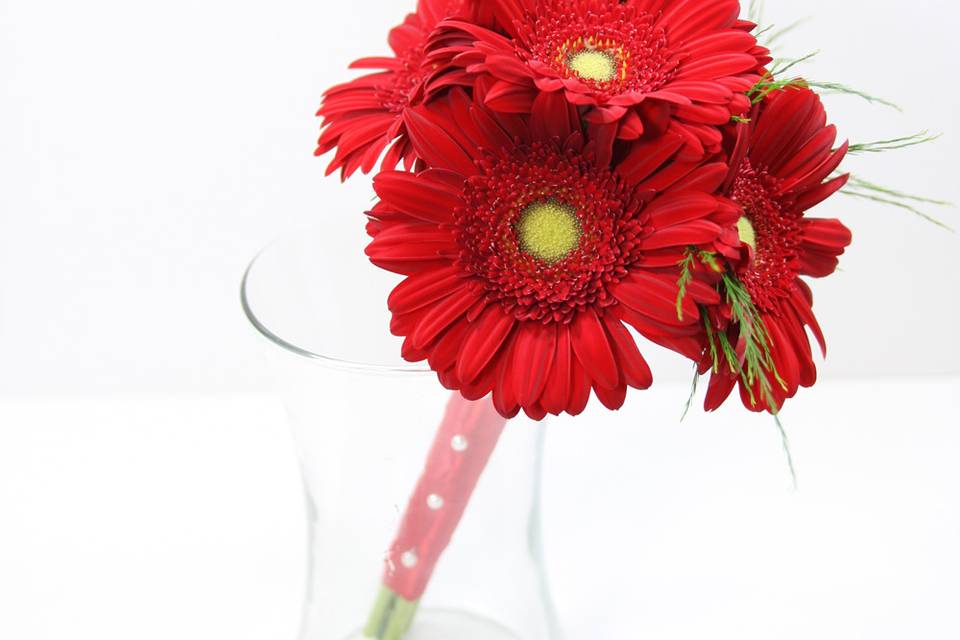 Gerbera bridesmaid