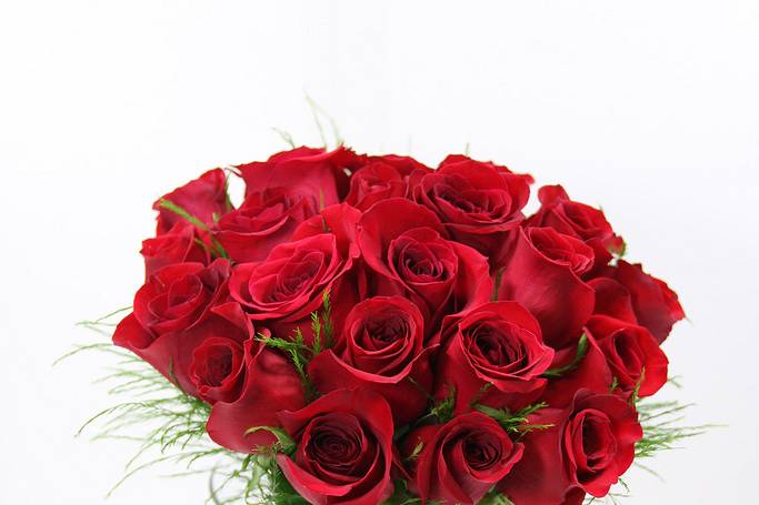 Red roses bouquet