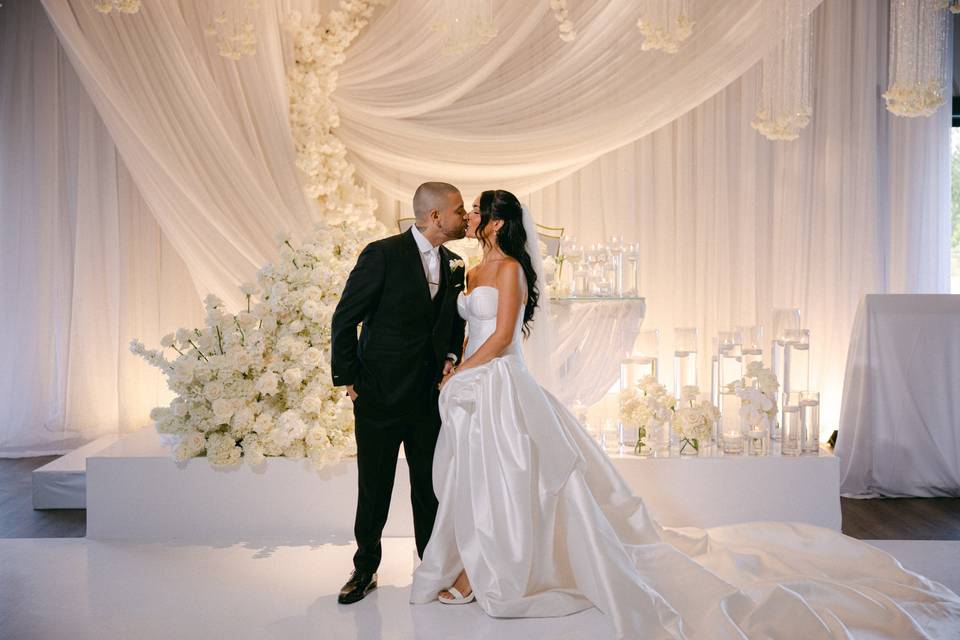 Mr & Mrs.