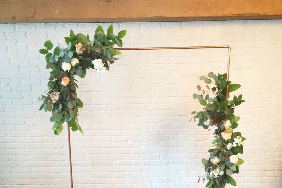 2-3' arch pieces with flowers