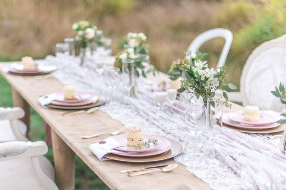 Garden style head table