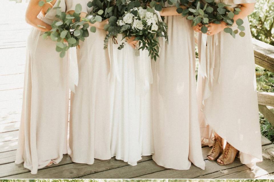 Greenery Bridesmaids!