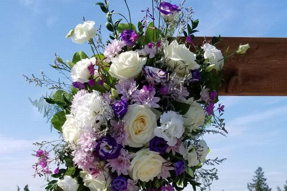 Amethyst Delight Floral Swag