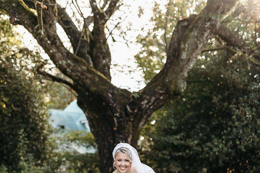 Burgundy N' Lace Baskets & BQ