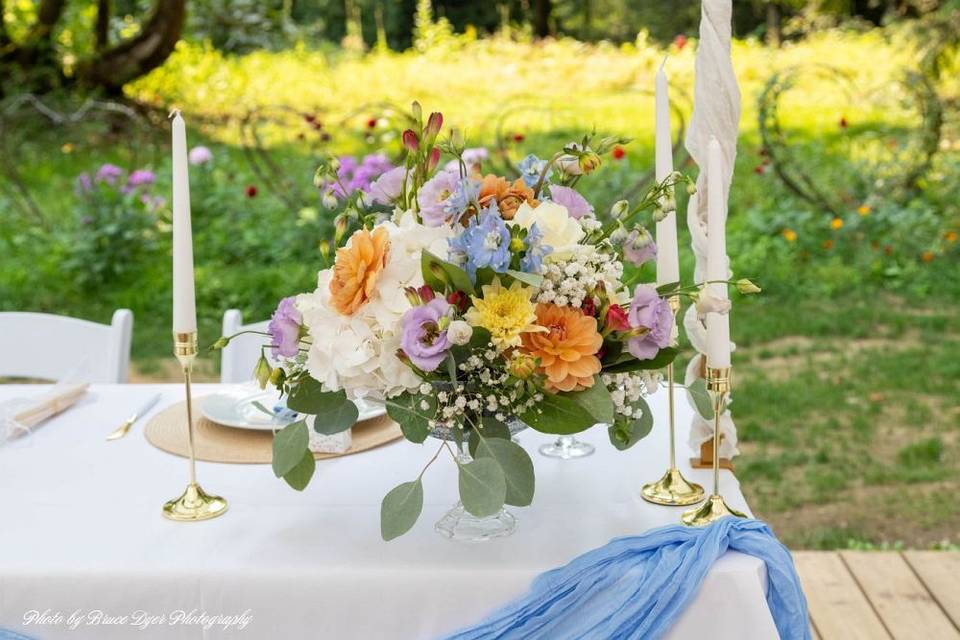 Garden Party Delight Decor