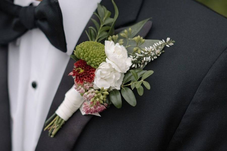 September Gems Boutonniere