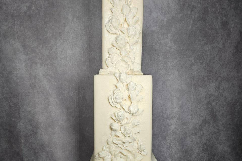 Sculptural Wedding Cake