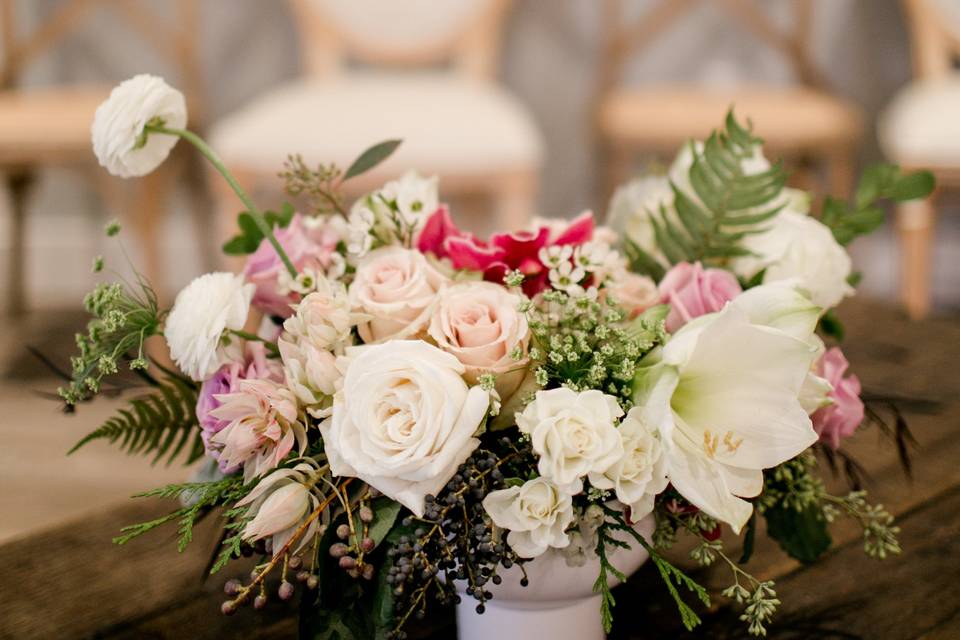 Couple/wedding flowers/bouquet