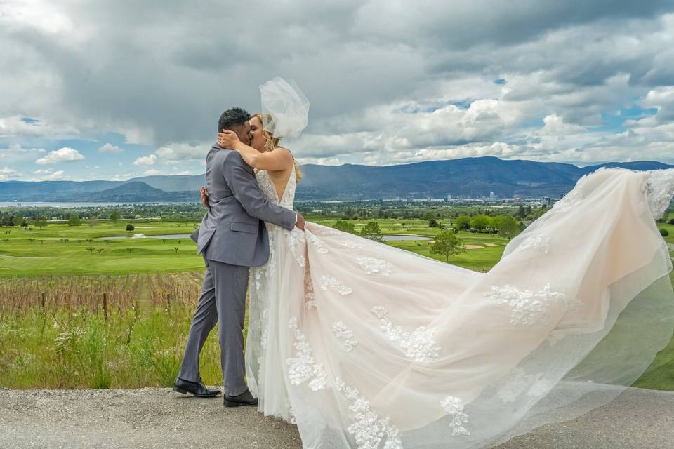 Kelowna Wedding Photography