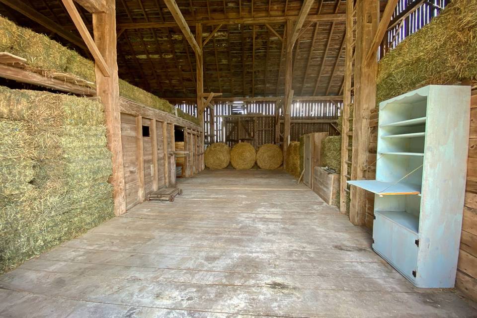 Barn ceremony space