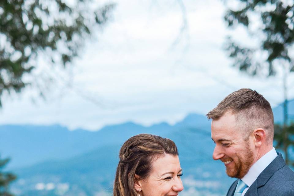 Wedding couple, beach wedding