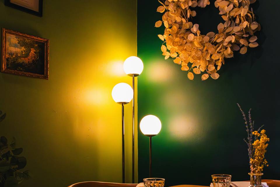 Ambience and decor