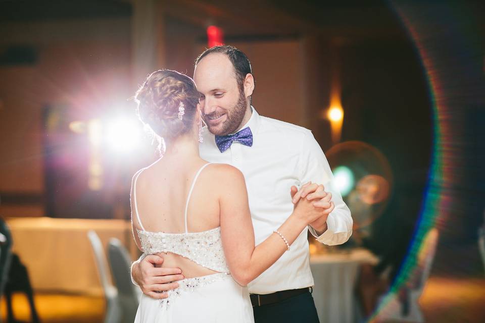 Jewish wedding first dance