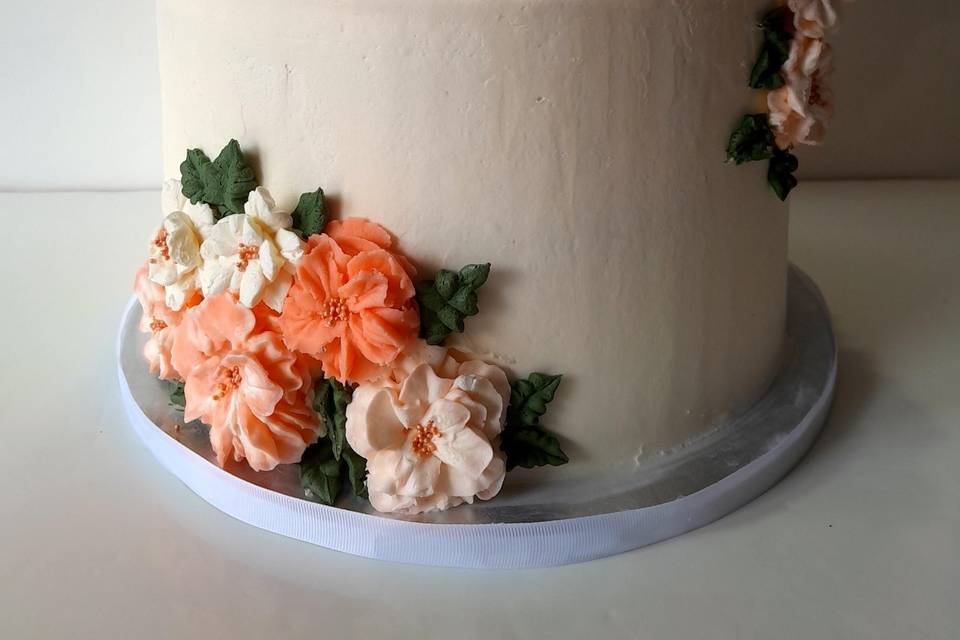 Floral wedding cake