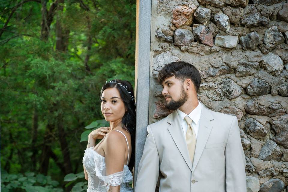 Newlyweds at historic vineyard