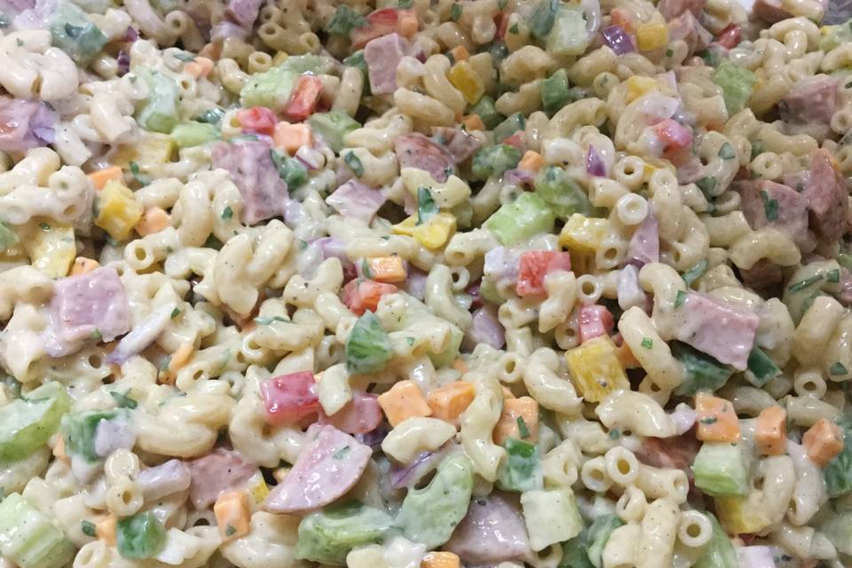 Papa’s Loaded Macaroni Salad