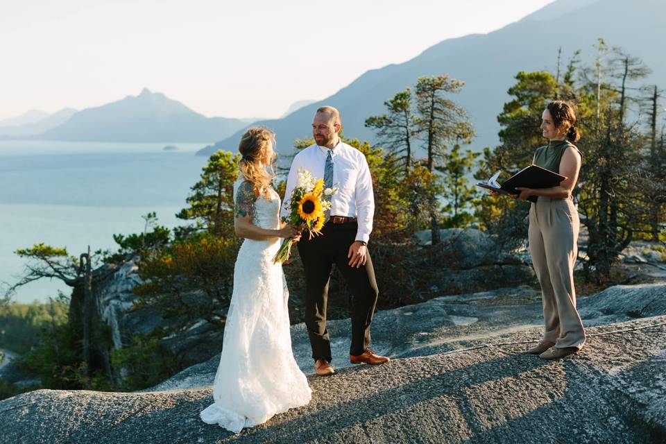 Elopement in Howe Sound