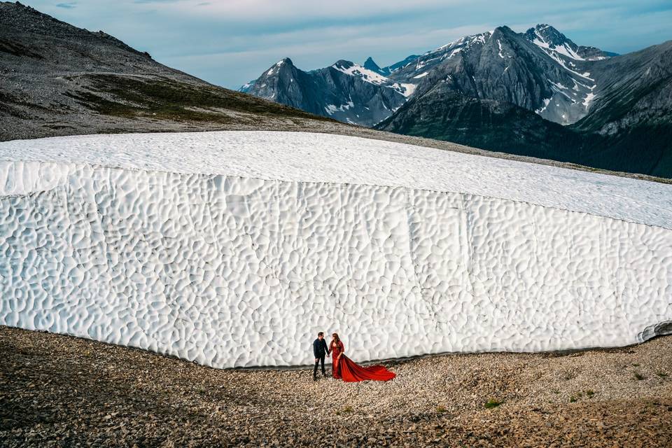 Hiking elopement