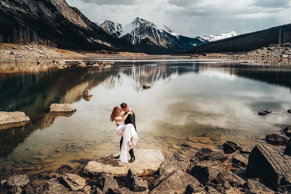 Lake Louise wedding