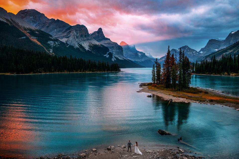 Moraine Lake wedding