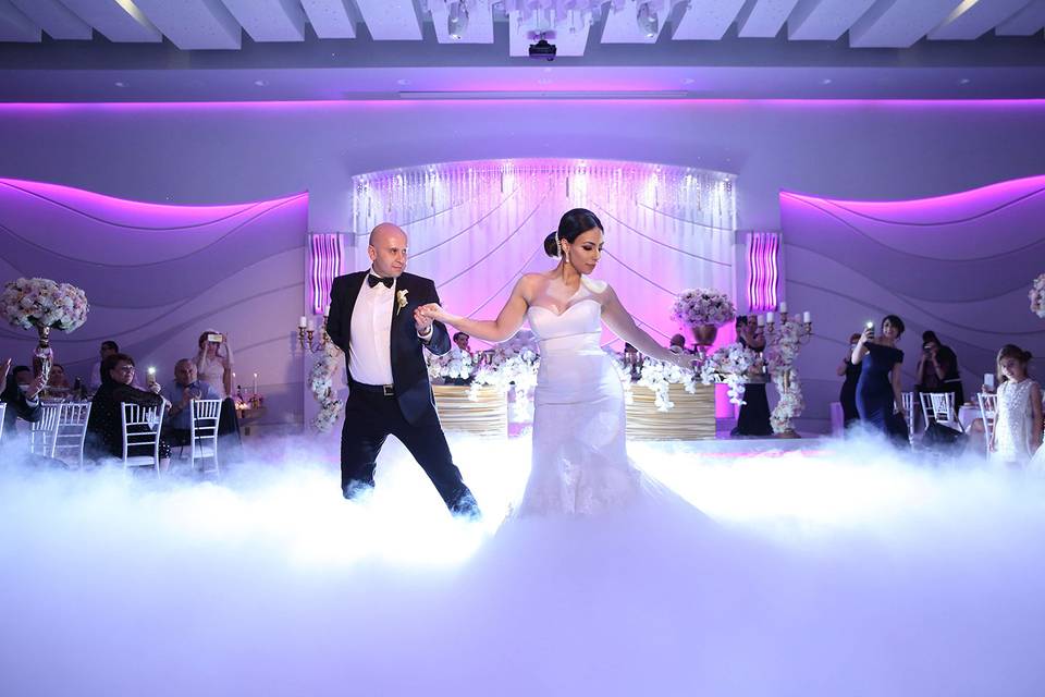 Wedding dry ice