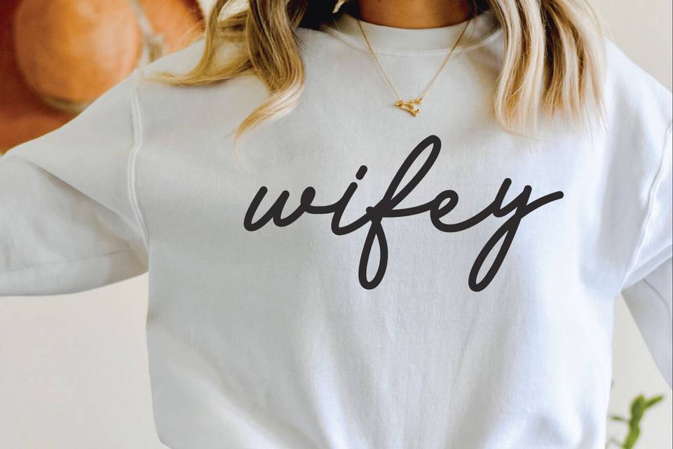 Wifey crewneck