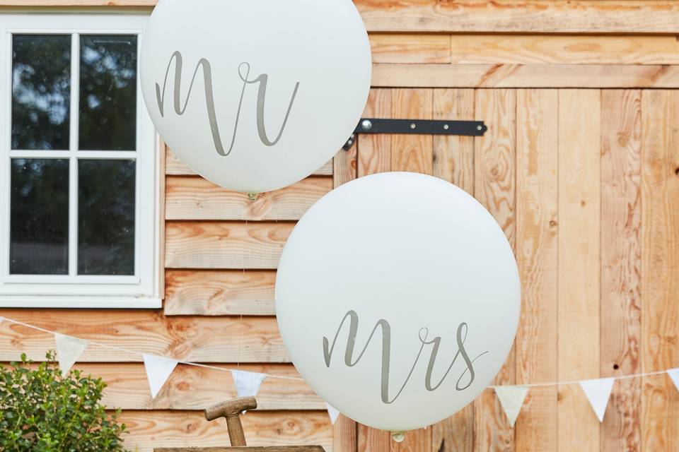 Rustic balloons