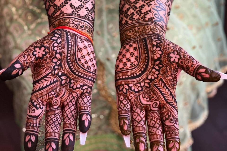 Bridal henna