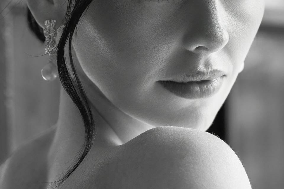 Black & white portrait bridal