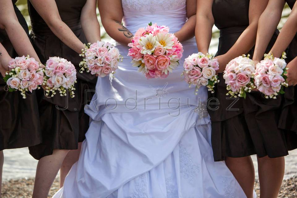 Entwistle, Alberta bridesmaids