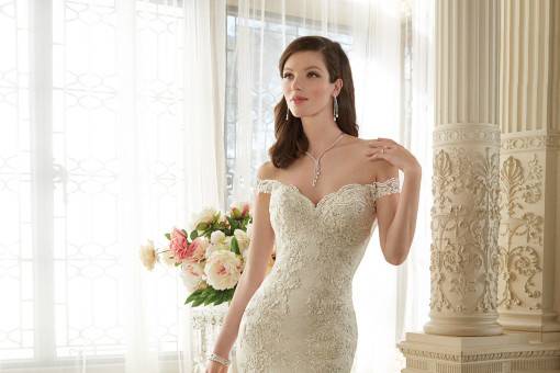 Www.icingsbridal.ca