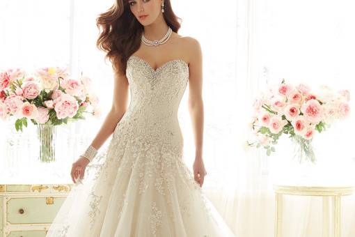 Www.icingsbridal.ca