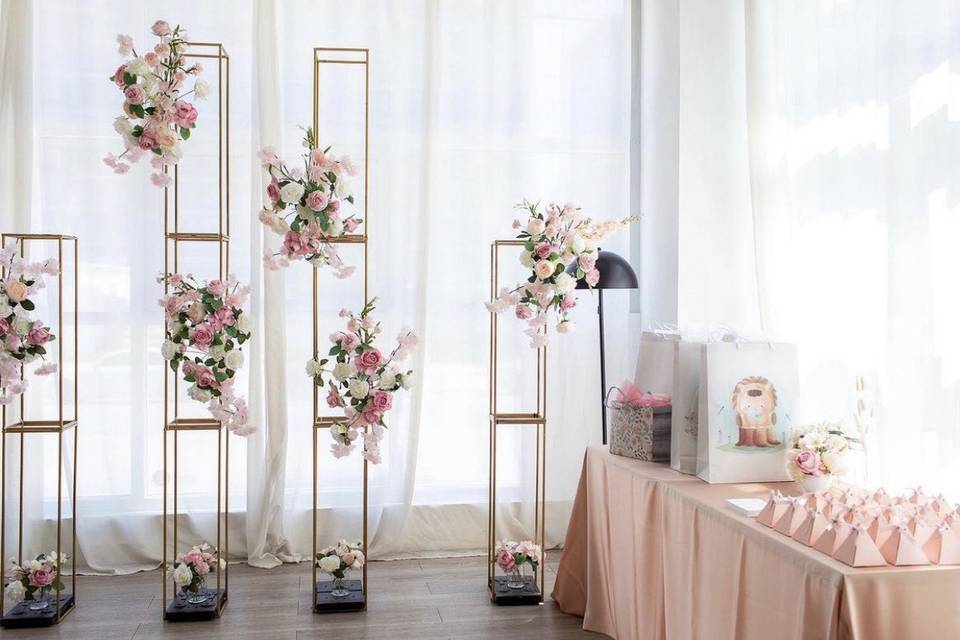 Floral Bridal Shower: Photo Wa