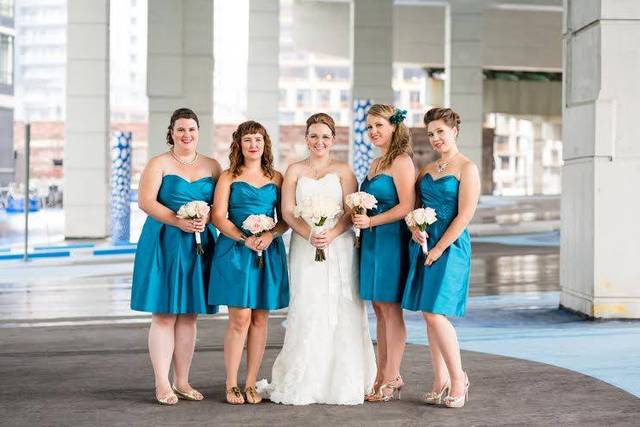 Sell bridesmaid 2024 dress canada