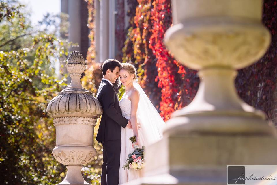 Newlyweds under the moonlight