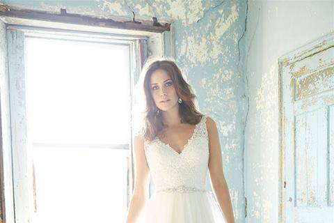 Oakville Bridal Shop