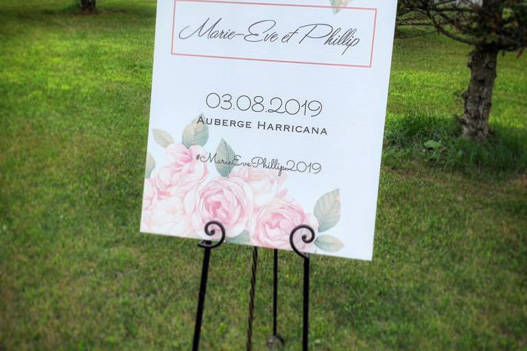 Welcome sign (dest.wedding)