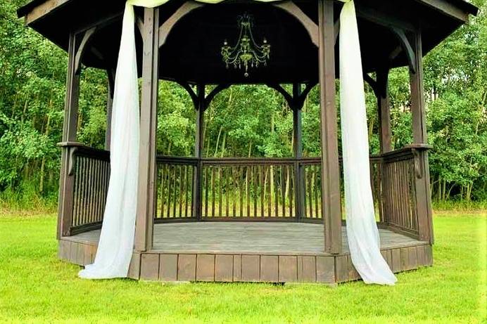 Sandstone ceremony venue gazebo