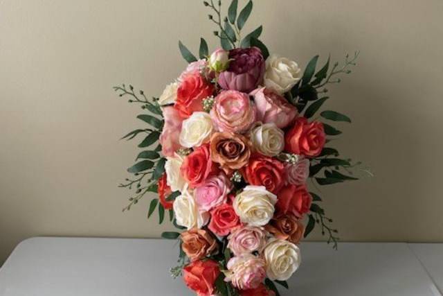 Single Red Rose – LilyLou's of Ambleside – Florist – Weddings- Buy