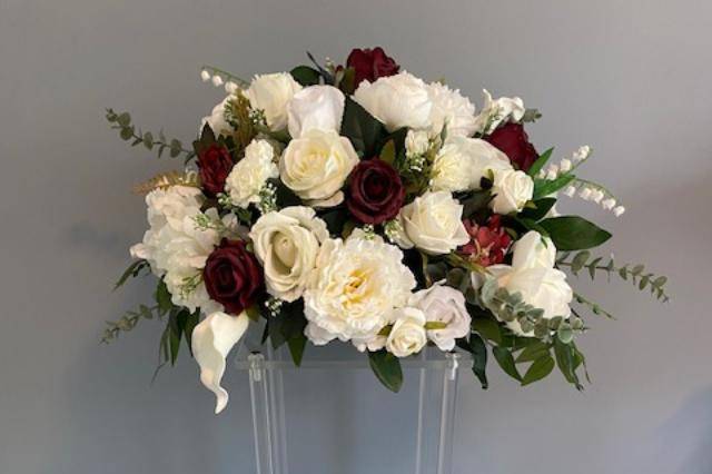 White Cream Arrangement