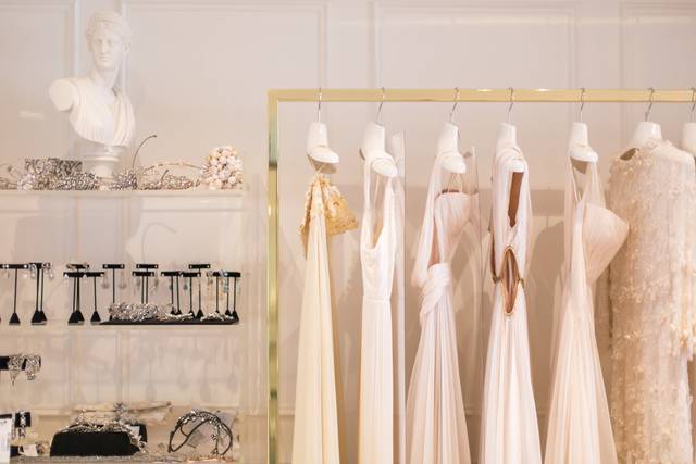 Bridal 2025 accessories store