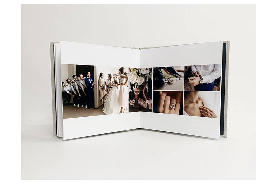 Lay flat photo wedding albums