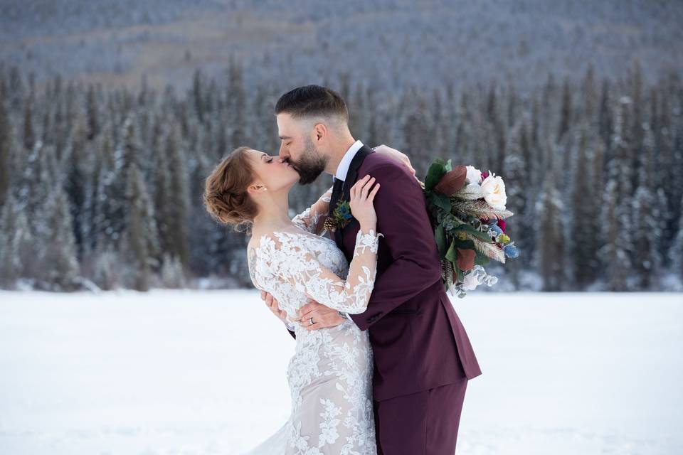 Winter Wedding in Jasper