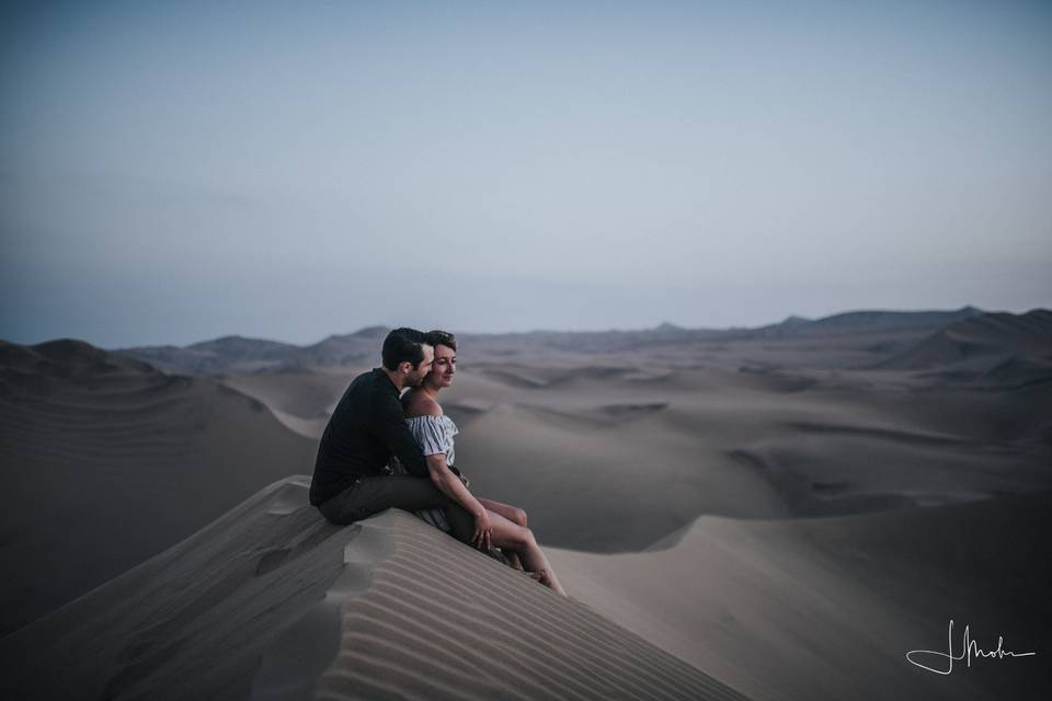 Adven. Sess:Sand Dunes in Peru