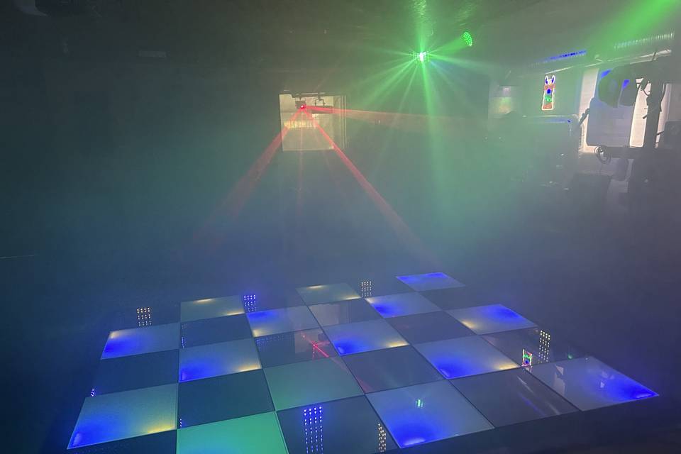 3-D LED Mirror Dance Floor